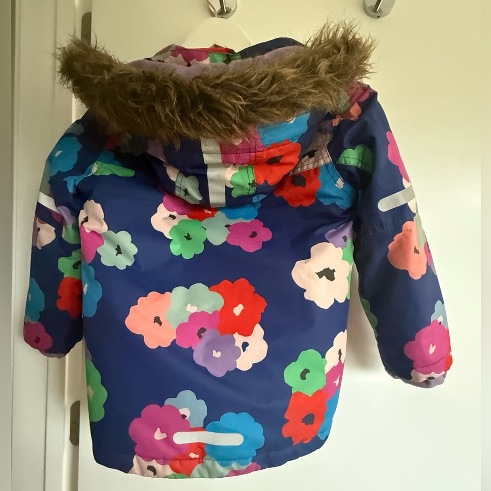 Boden Girls Winter Jacket | Size 5/6 | Navy Floral | Faux Fur Hood 🌸❄️ - Picture 3 of 9